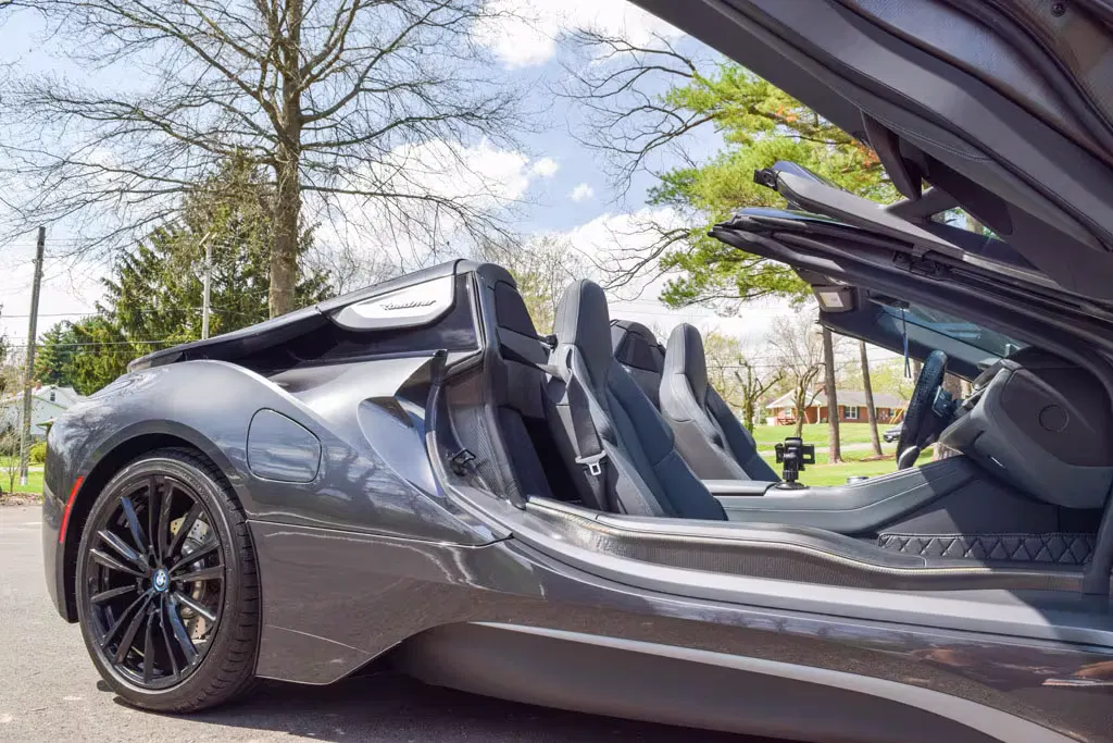 2019 BMW I8 Roadster AWD