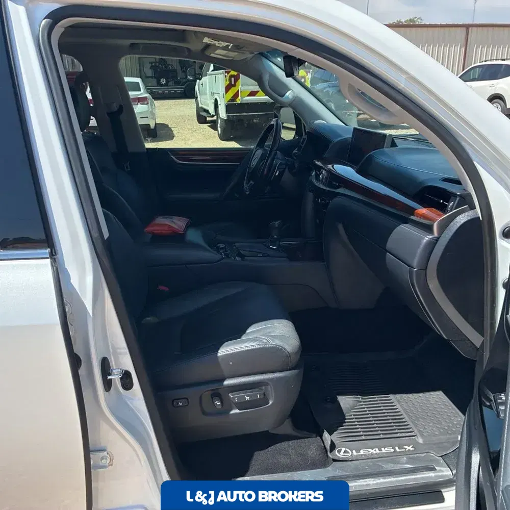 2020 Lexus LX 570 Three-Row