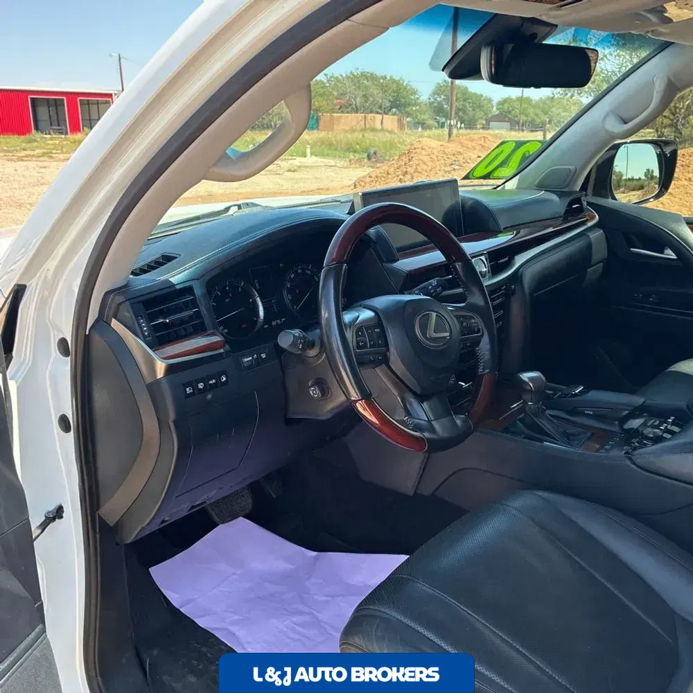 2020 Lexus LX 570 Three-Row