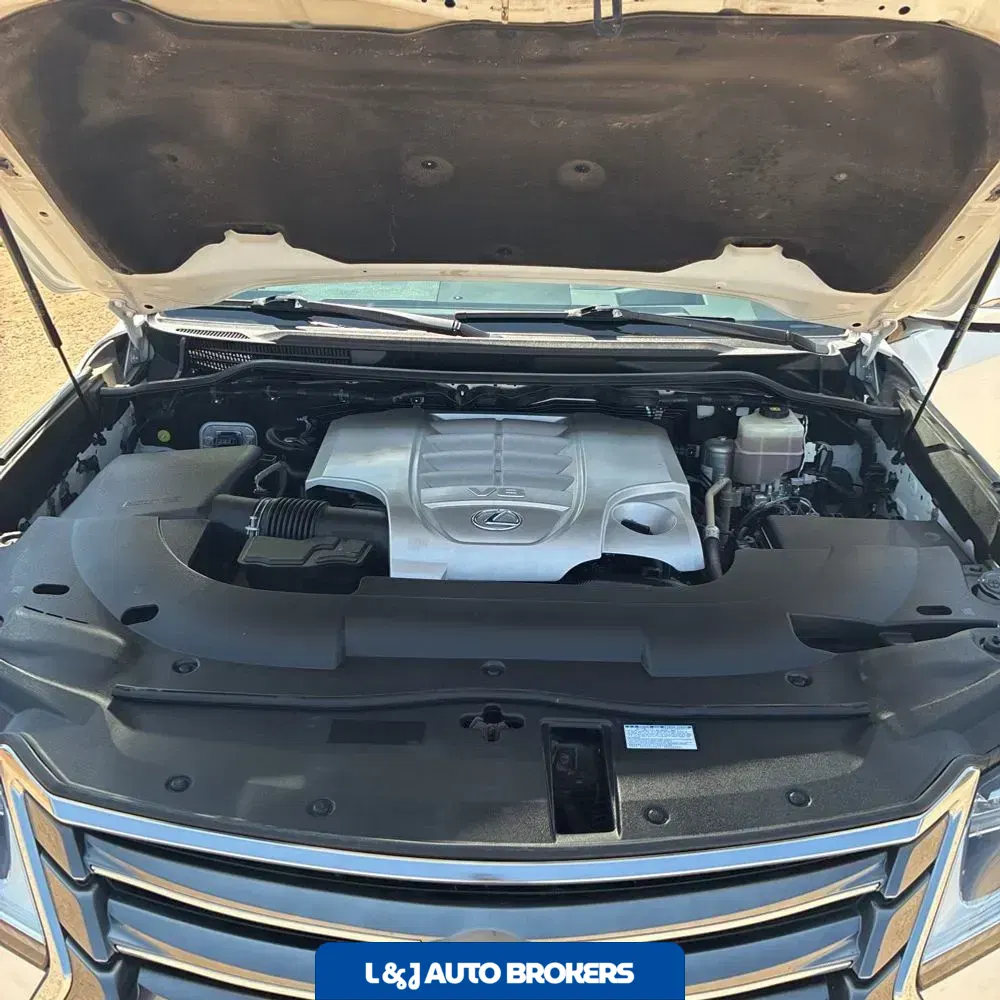 2020 Lexus LX 570 Three-Row