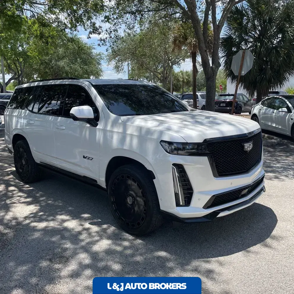2023 Cadillac Escalade-V Base
