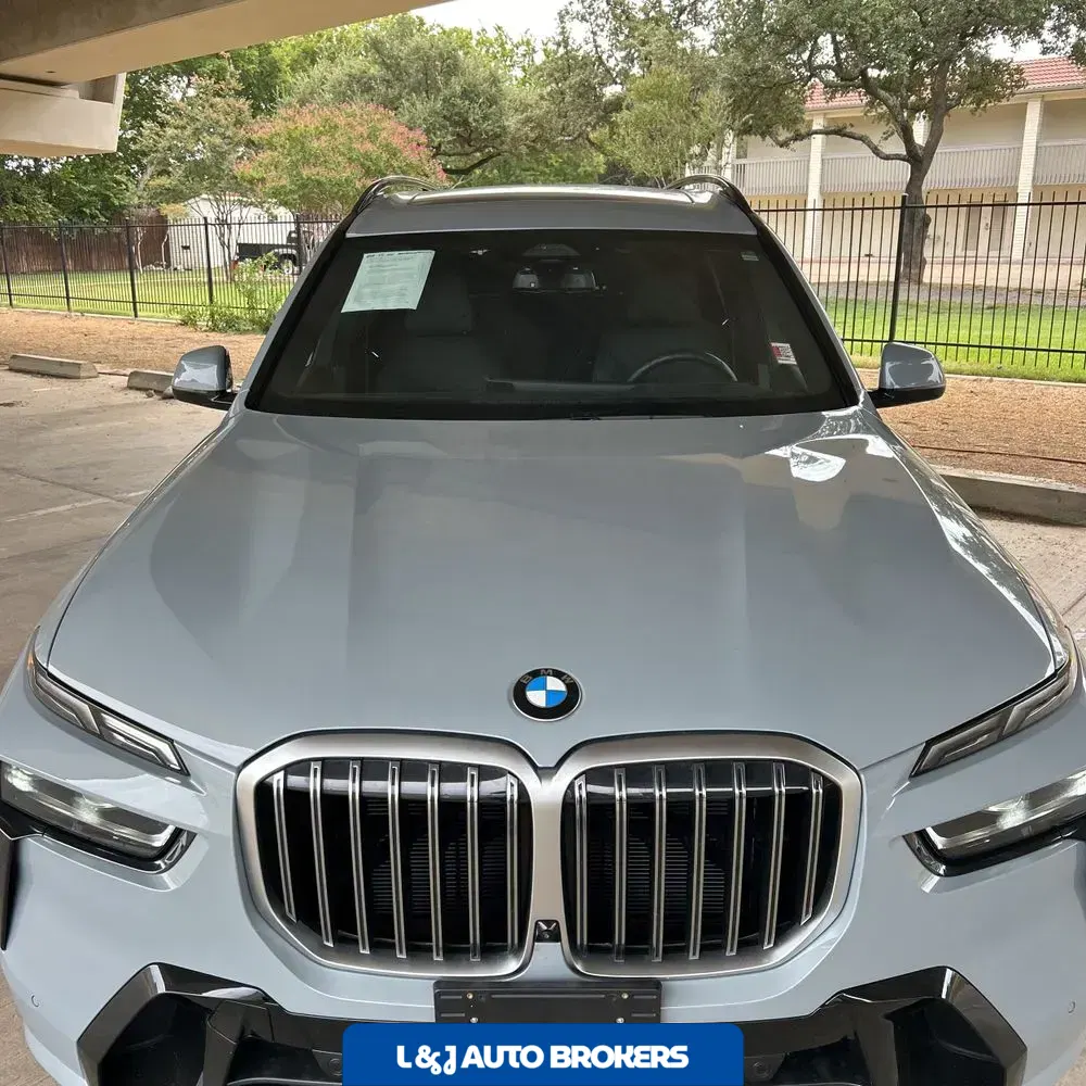 2025 BMW X7 XDrive40i