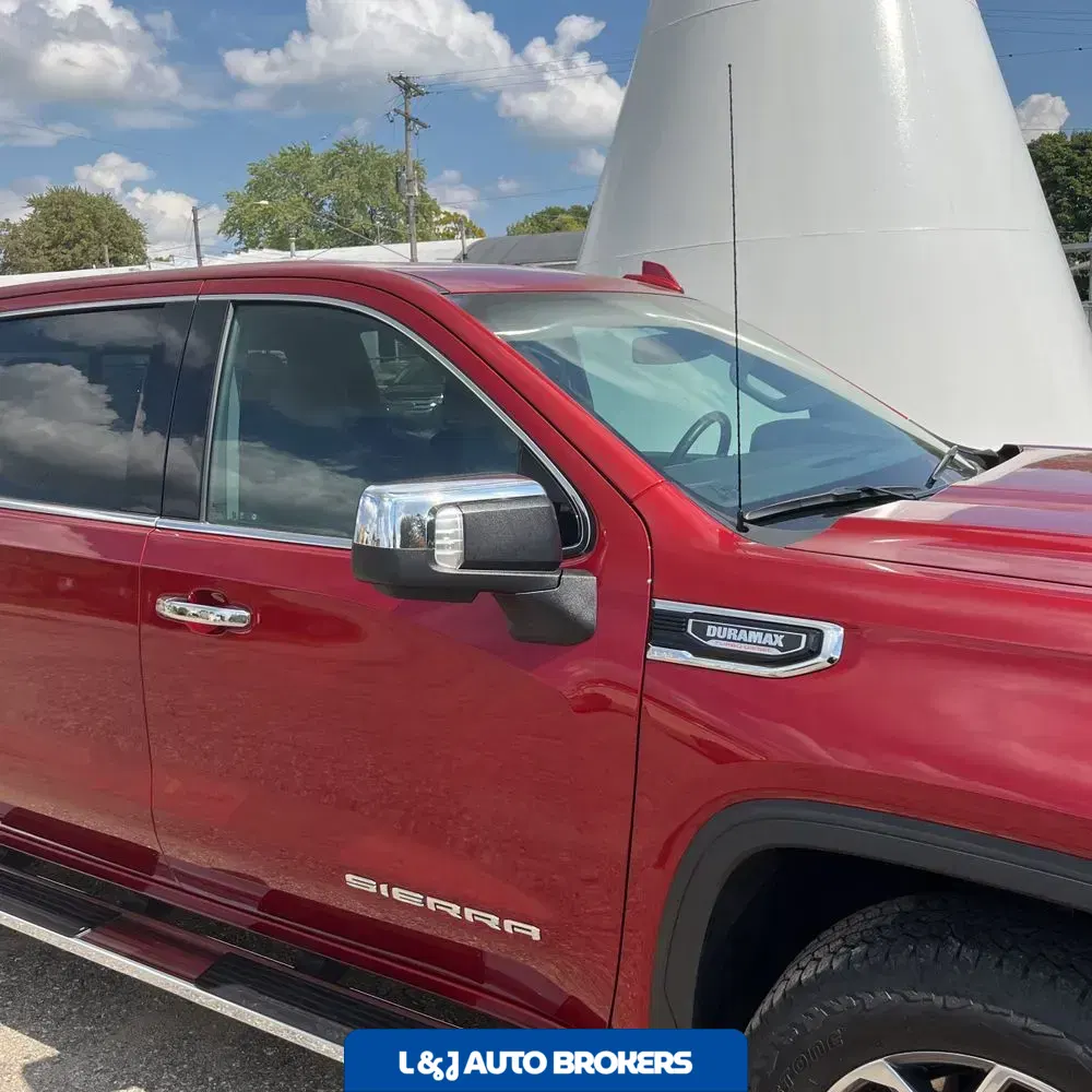2024 GMC Sierra 1500 SLT