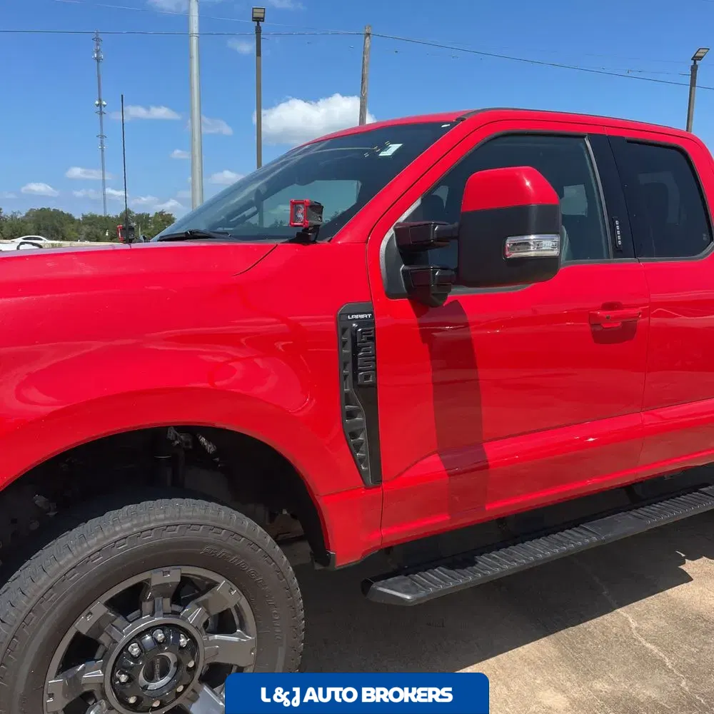 2023 Ford F-350 Super Duty Lariat