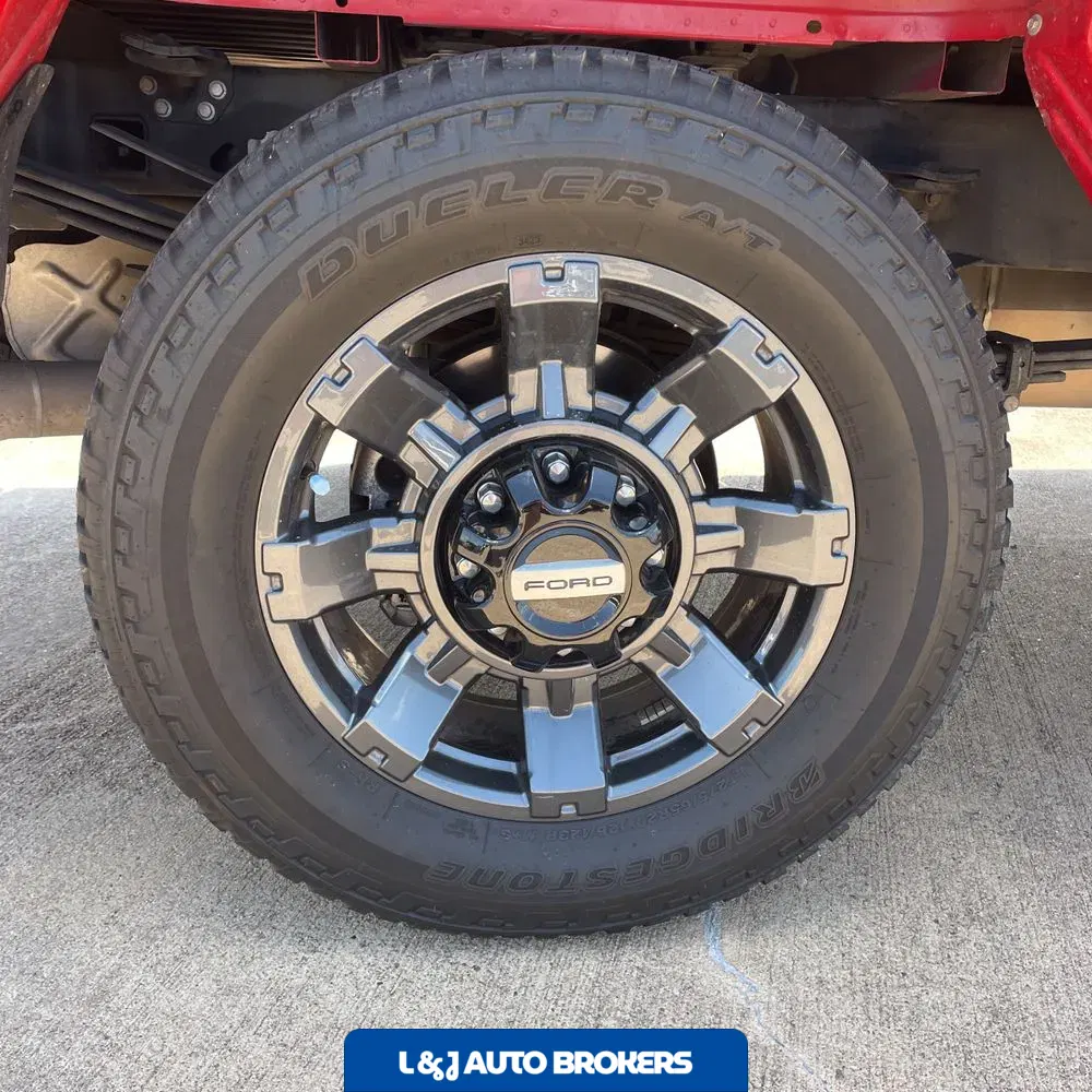 2023 Ford F-350 Super Duty Lariat