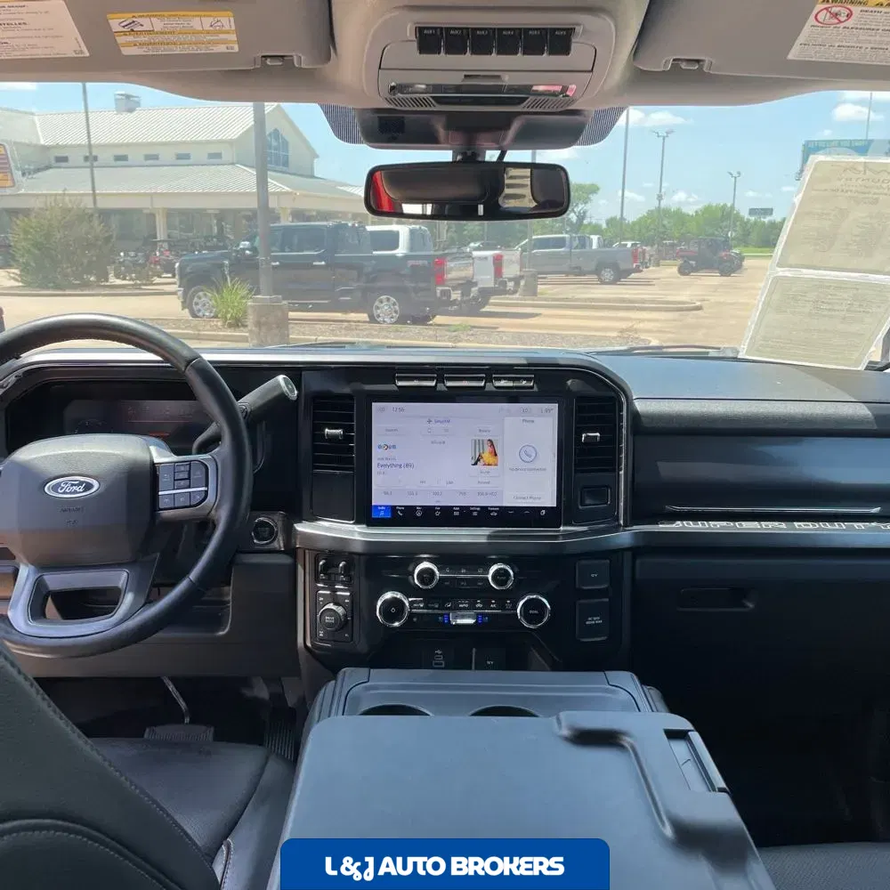 2023 Ford F-350 Super Duty Lariat