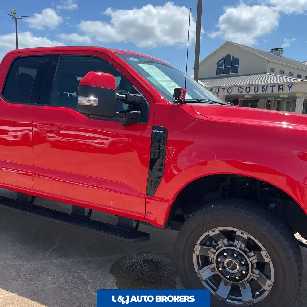 2023 Ford F-350 Super Duty Lariat