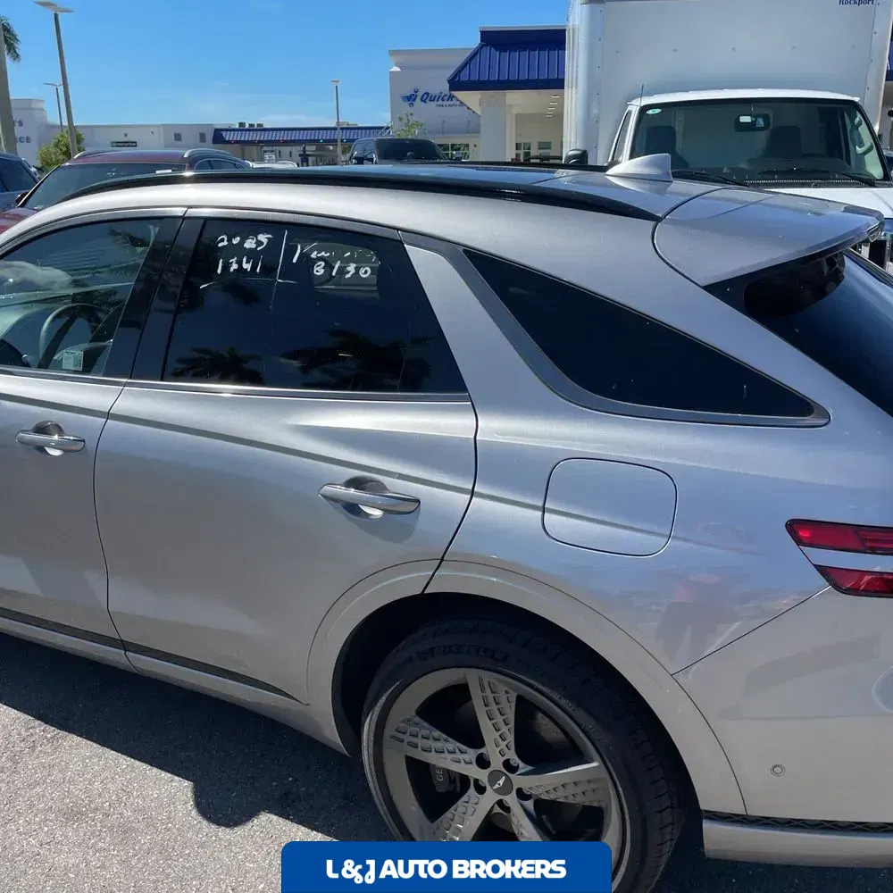 2025 Genesis GV70 3.5T Sport