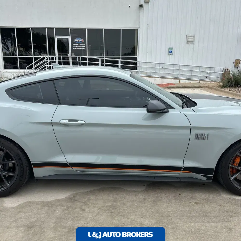 2022 Ford Mustang Mach 1