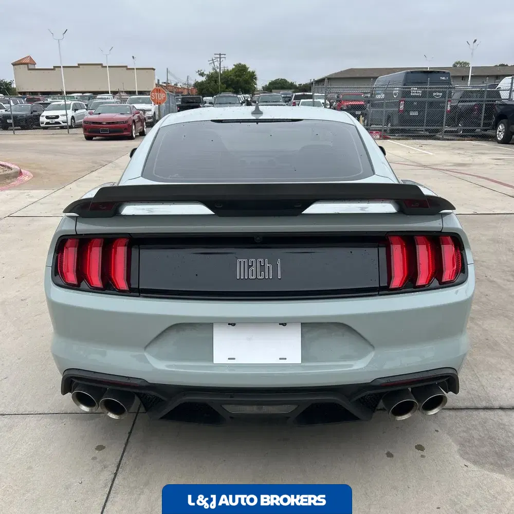 2022 Ford Mustang Mach 1