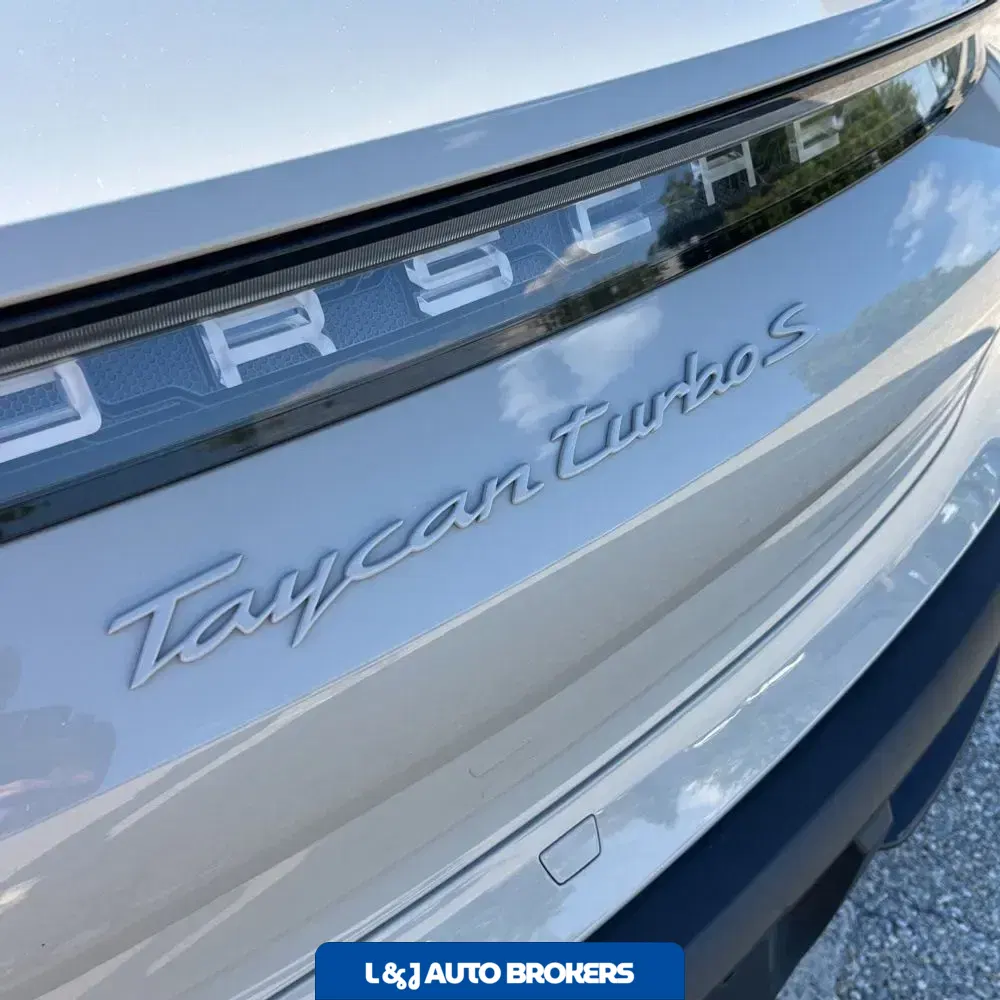 2021 Porsche Taycan Turbo S