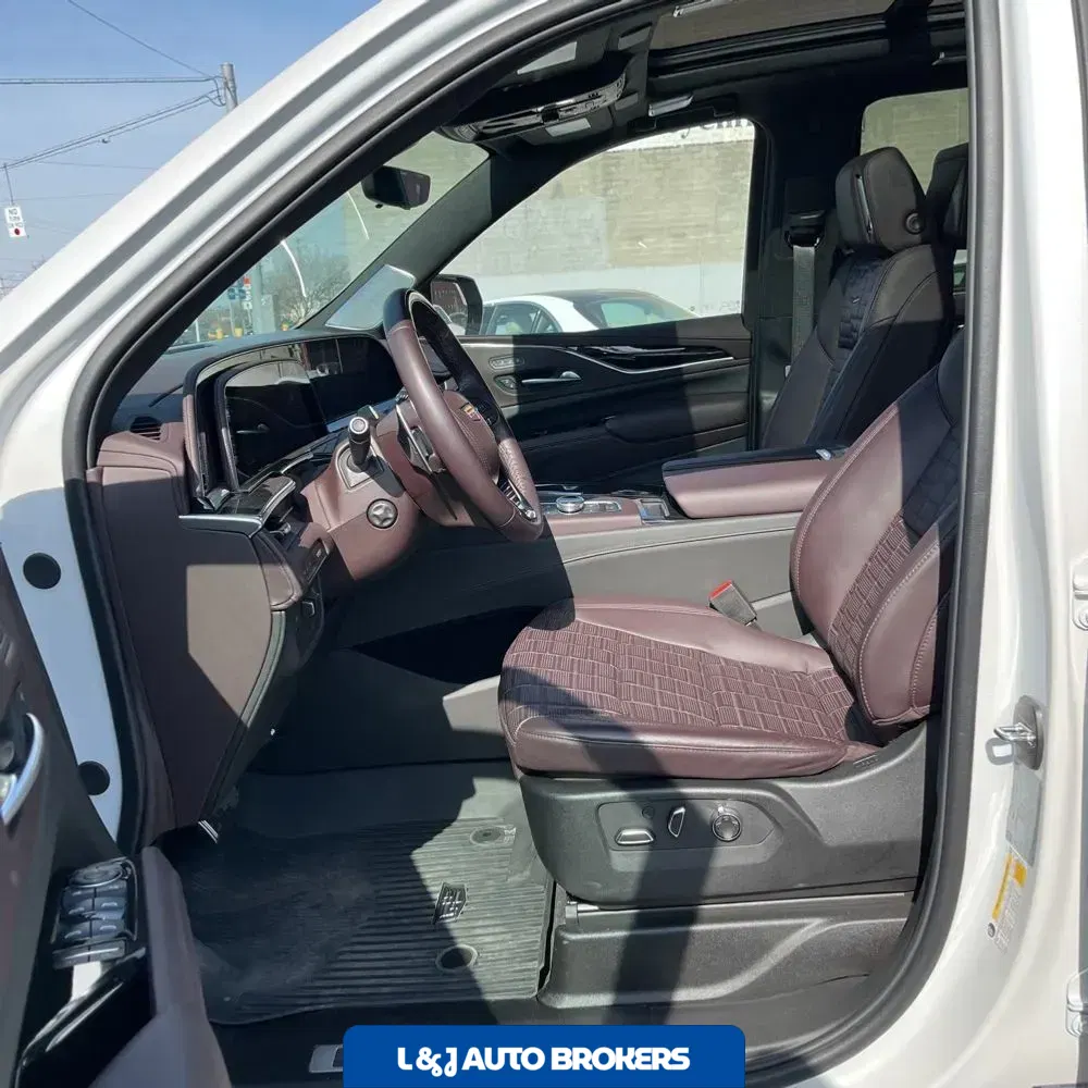 2024 Cadillac Escalade-V Base