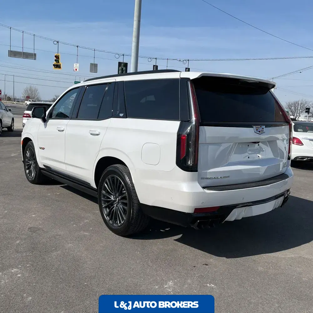 2024 Cadillac Escalade-V Base