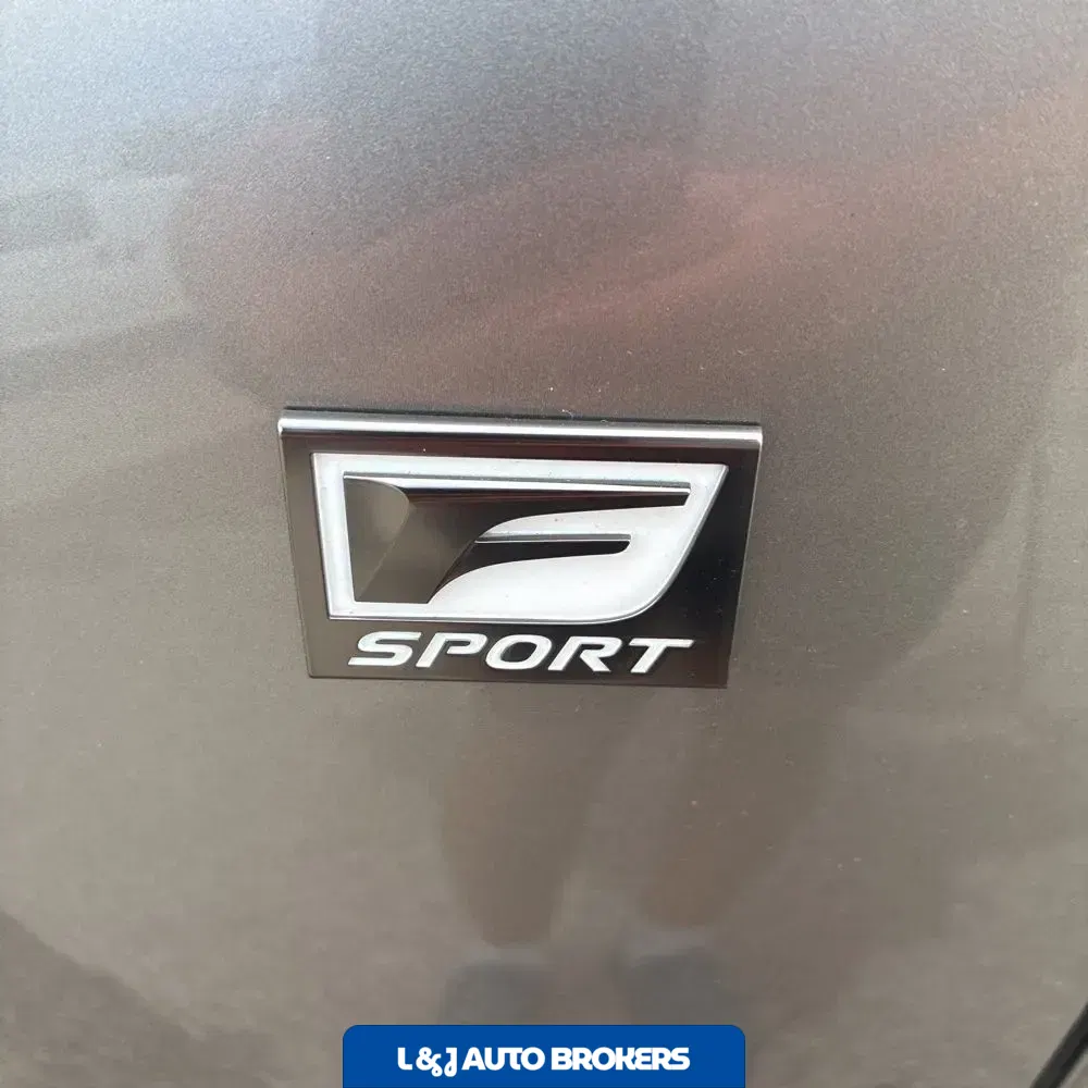 2024 Lexus LX 600 F SPORT Handling