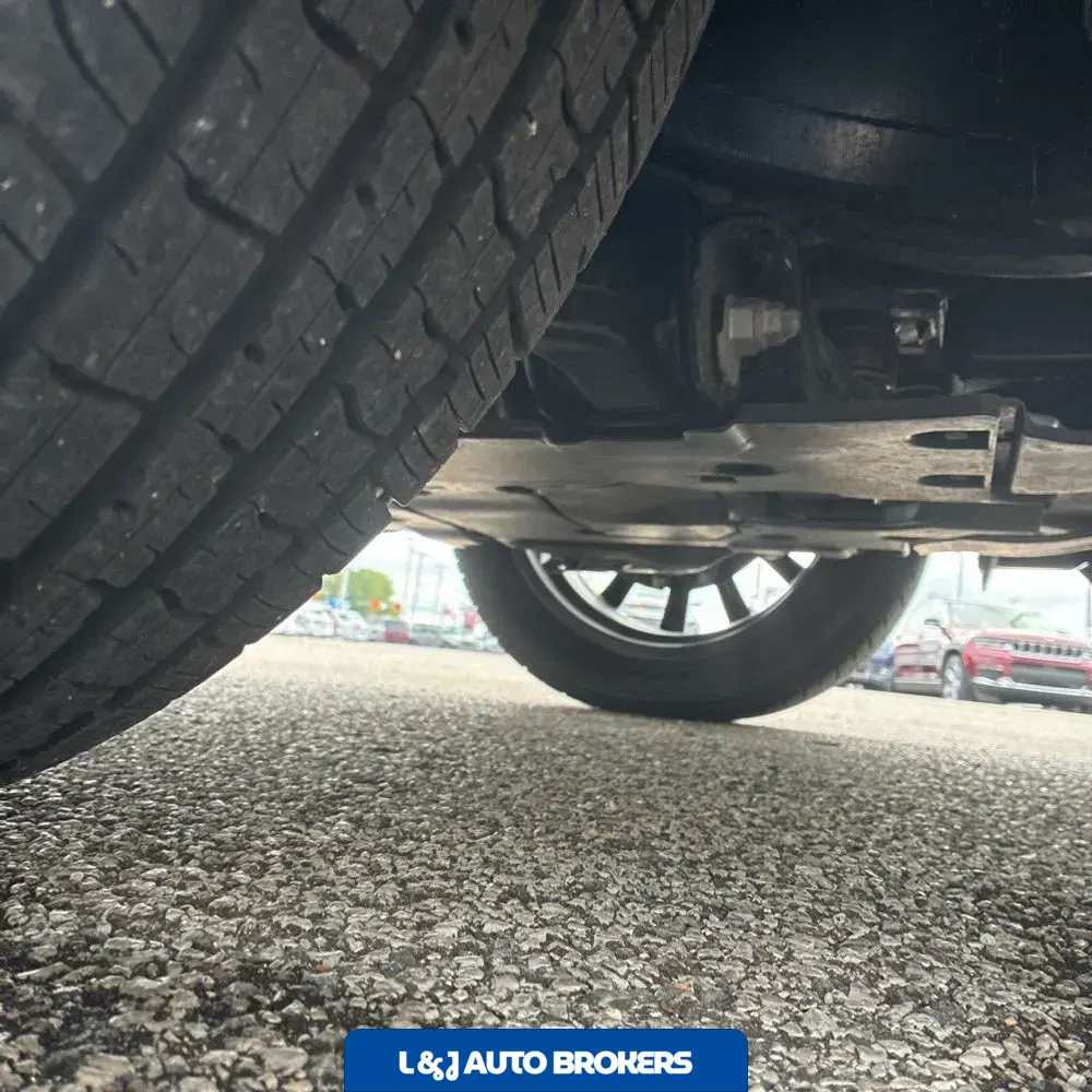 2024 Lexus LX 600 F SPORT Handling