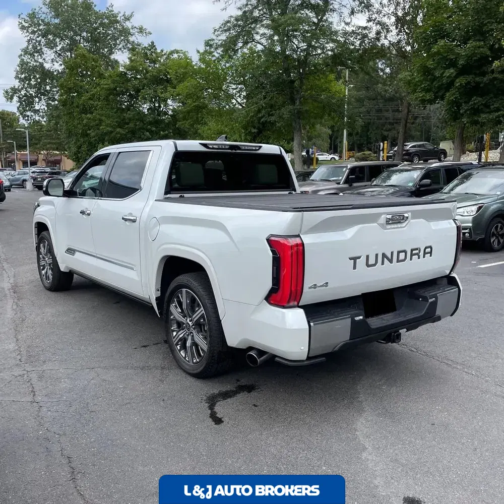 2023 Toyota Tundra Capstone HV
