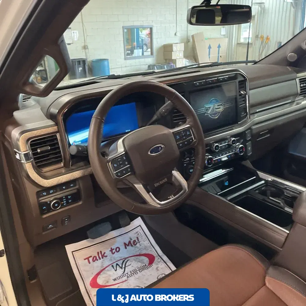 2023 Ford F-450 Super Duty King Ranch