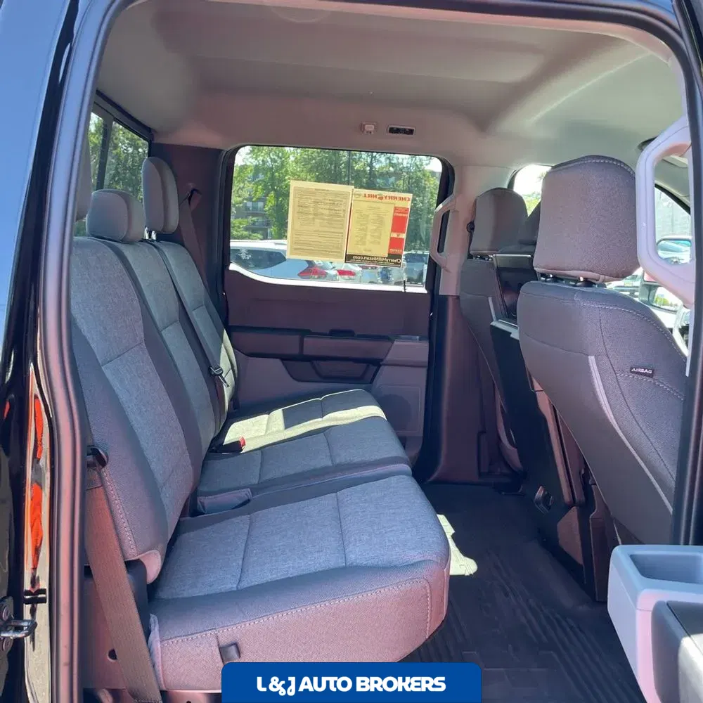 2025 Ford F-350 Super Duty XL
