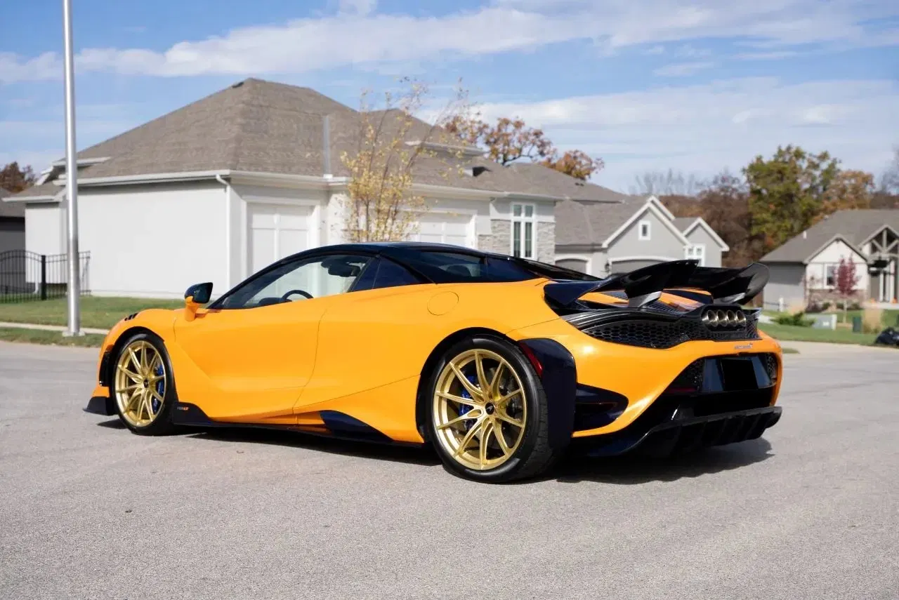 2022 McLaren 765LT Spider