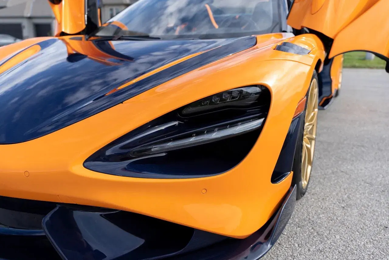 2022 McLaren 765LT Spider