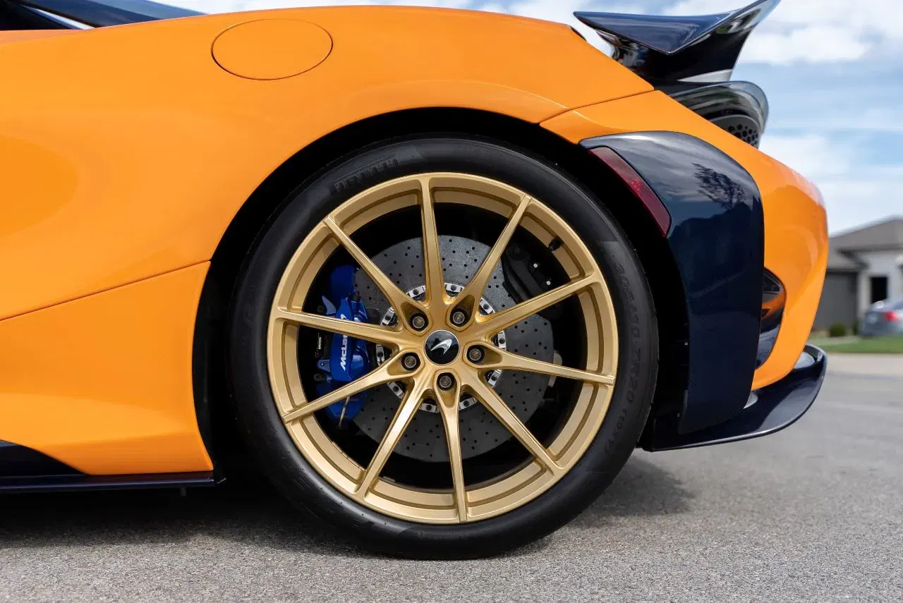 2022 McLaren 765LT Spider