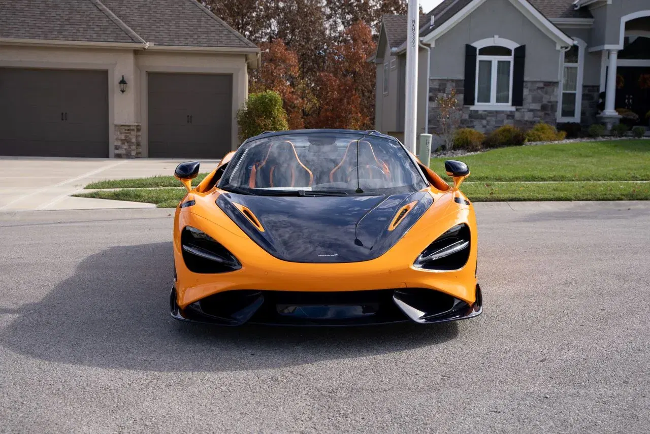 2022 McLaren 765LT Spider