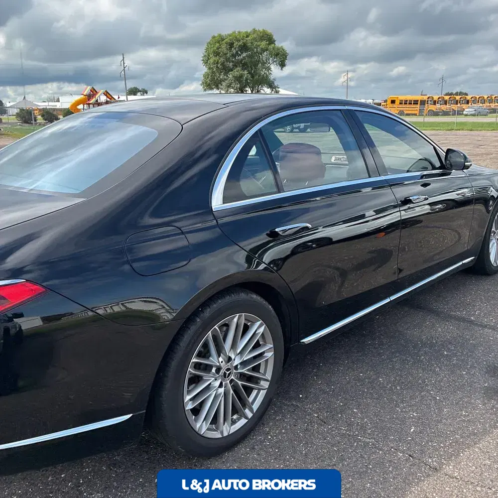 2021 Mercedes-Benz S-Class S580