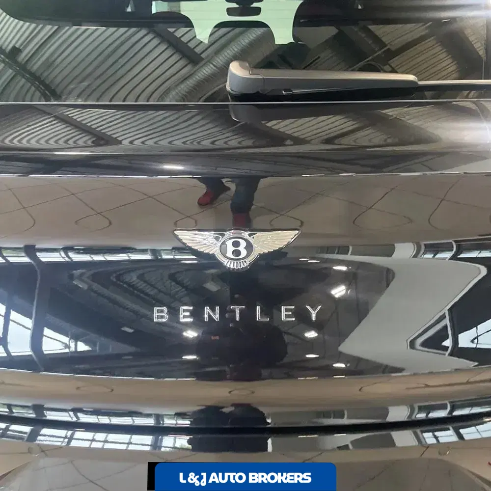 2024 Bentley Bentayga Base