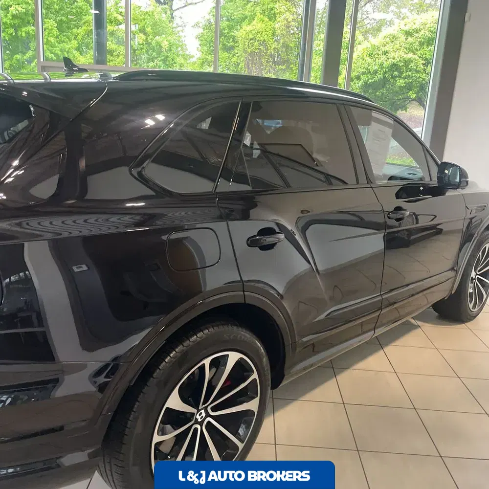 2024 Bentley Bentayga Base