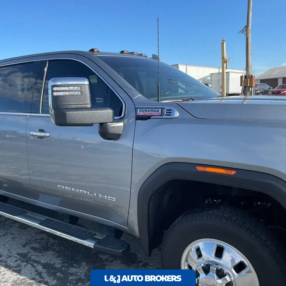 2025 GMC Sierra 3500HD Denali