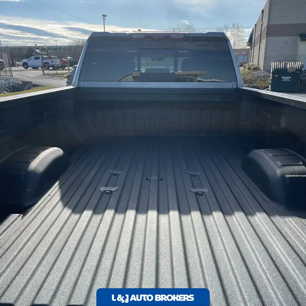 2025 GMC Sierra 3500HD Denali