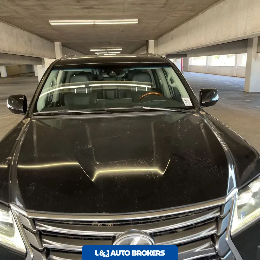 2017 Lexus LX 570 Base