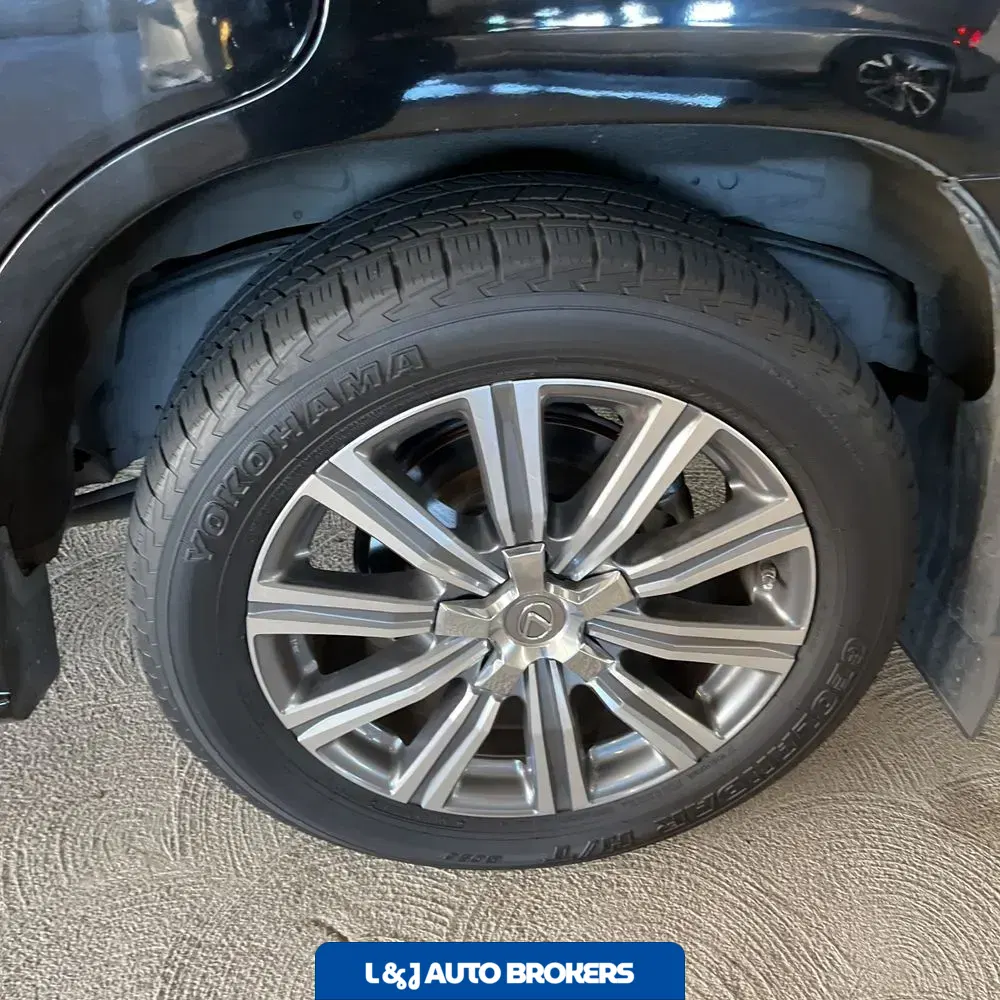 2017 Lexus LX 570 Base