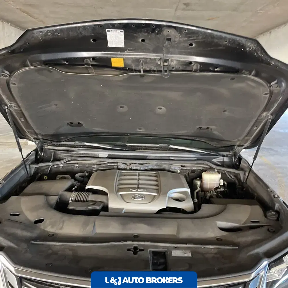 2017 Lexus LX 570 Base