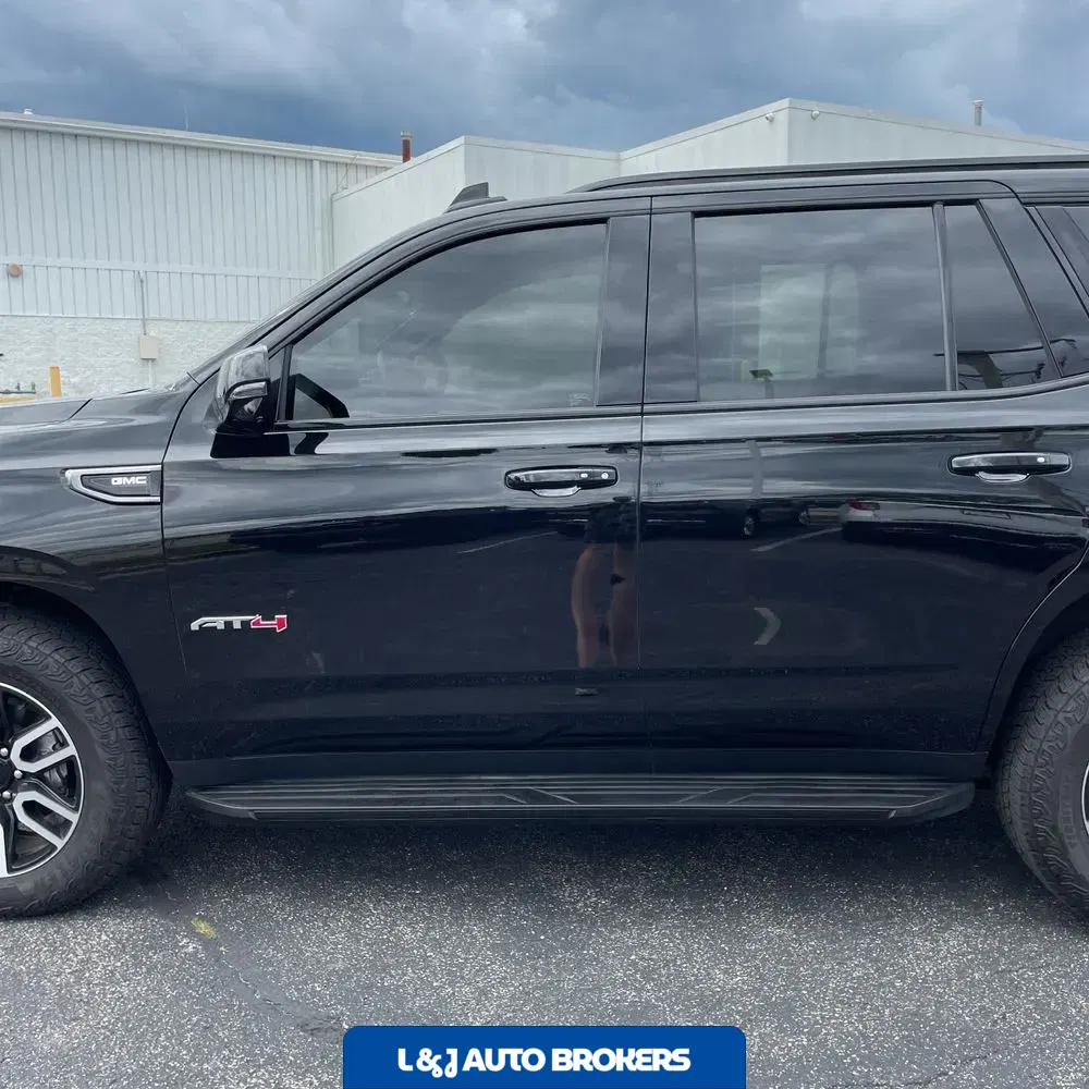 2024 GMC Yukon AT4