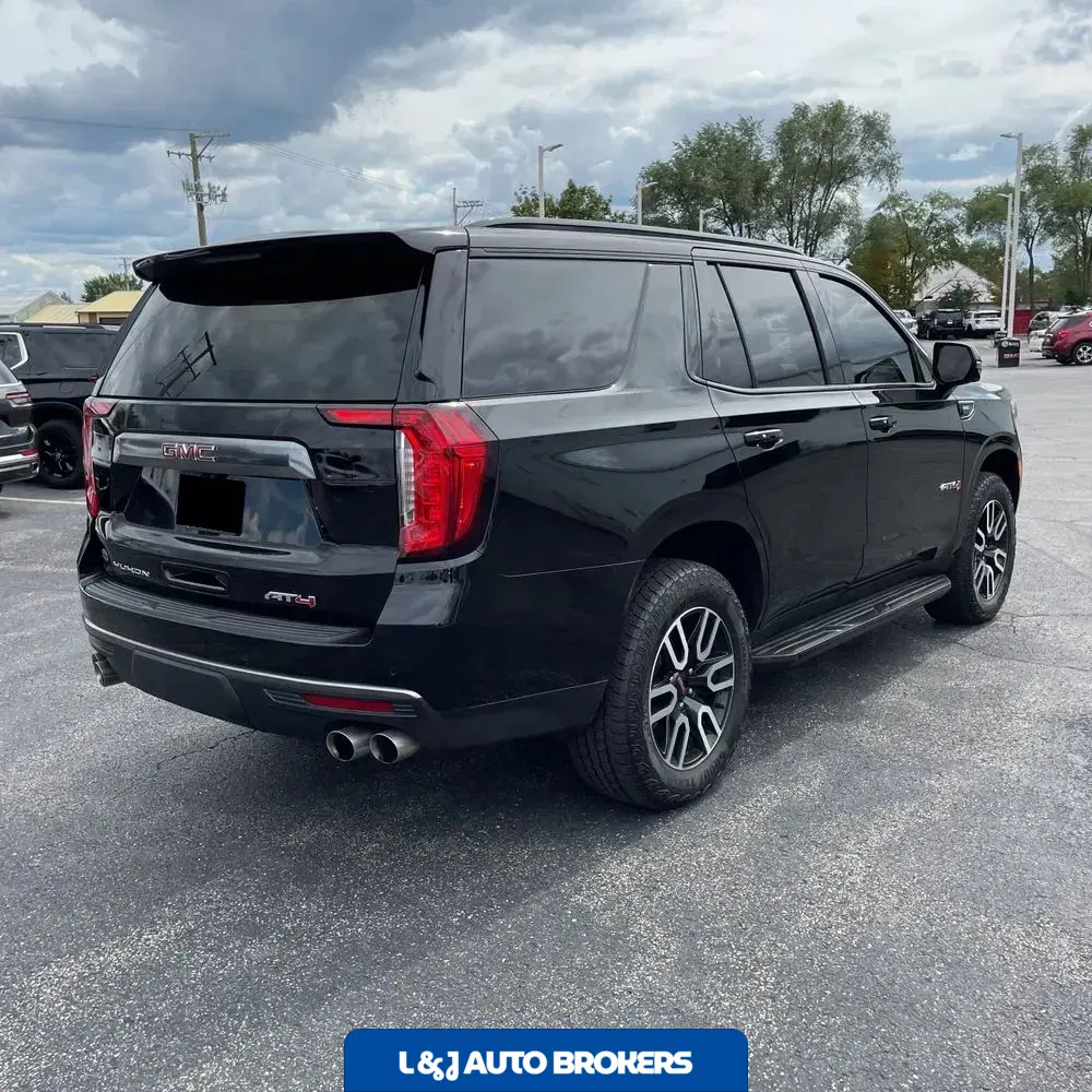 2024 GMC Yukon AT4