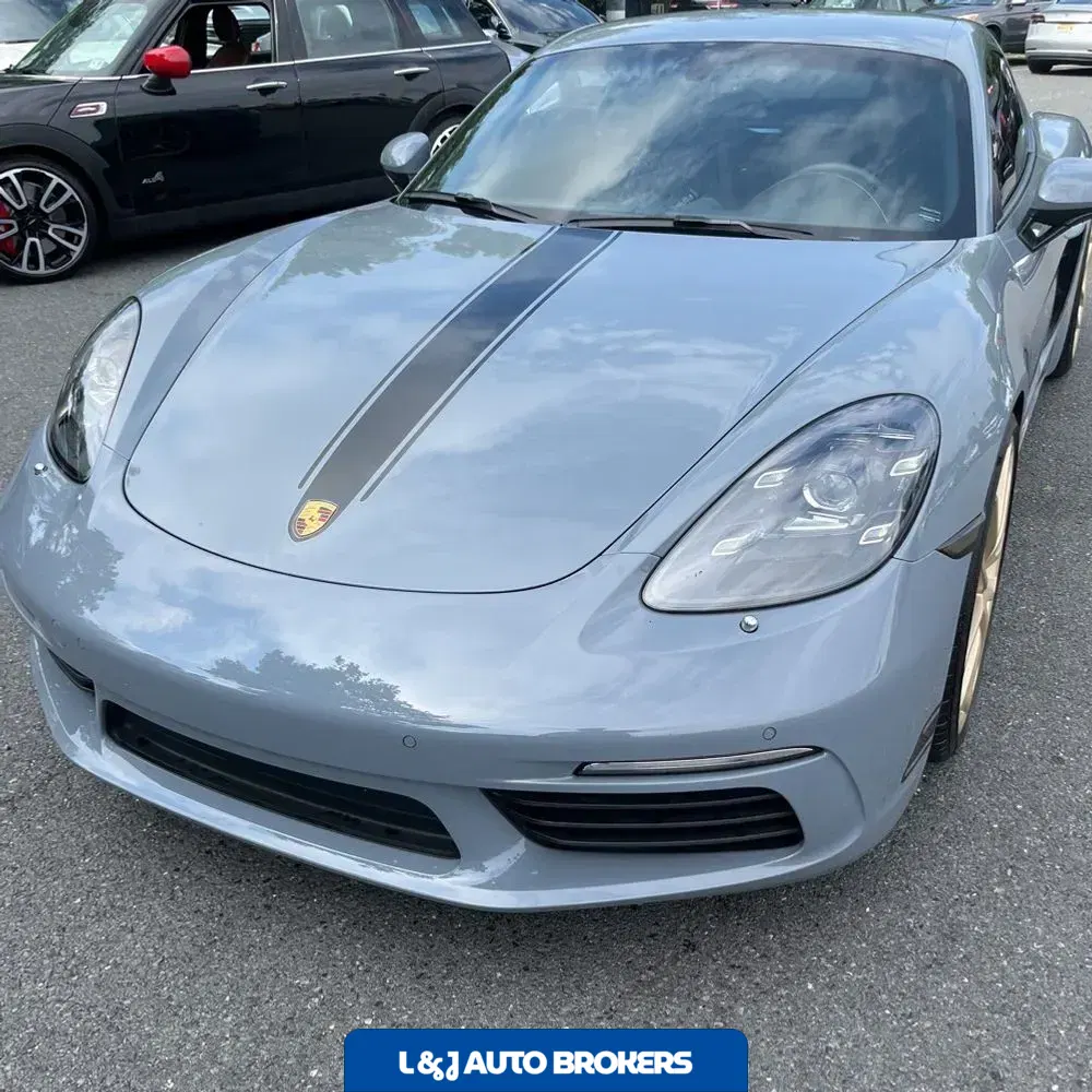 2024 Porsche 718 Cayman Base