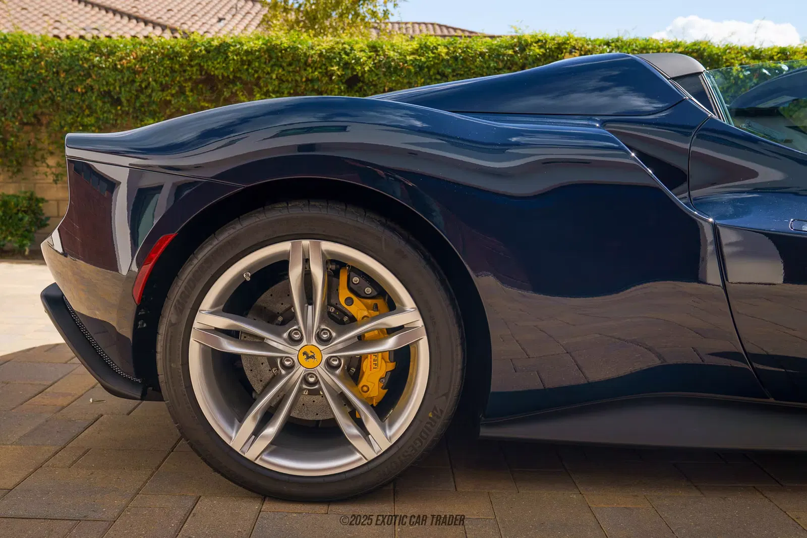 2025 Ferrari 296 GTS