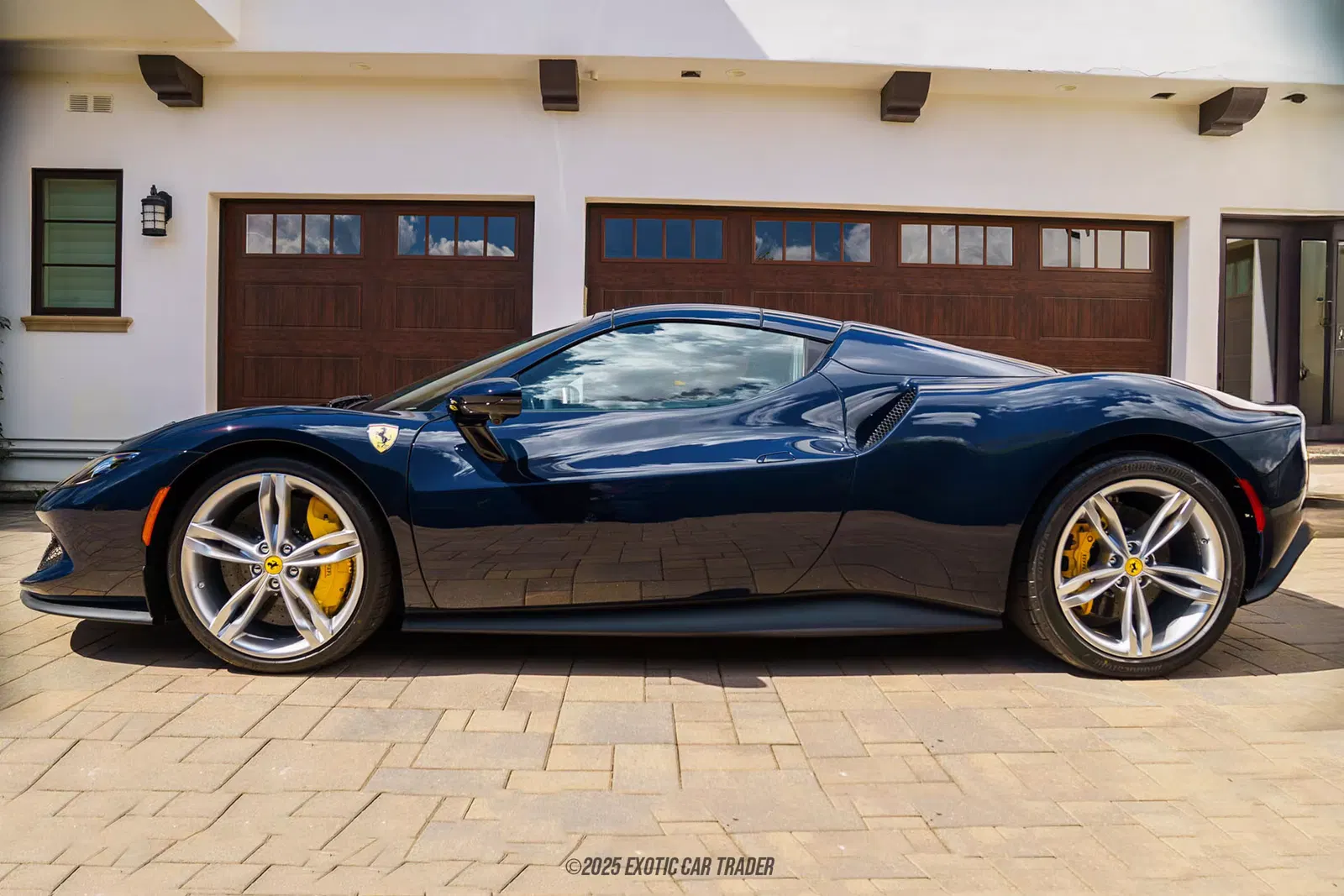 2025 Ferrari 296 GTS
