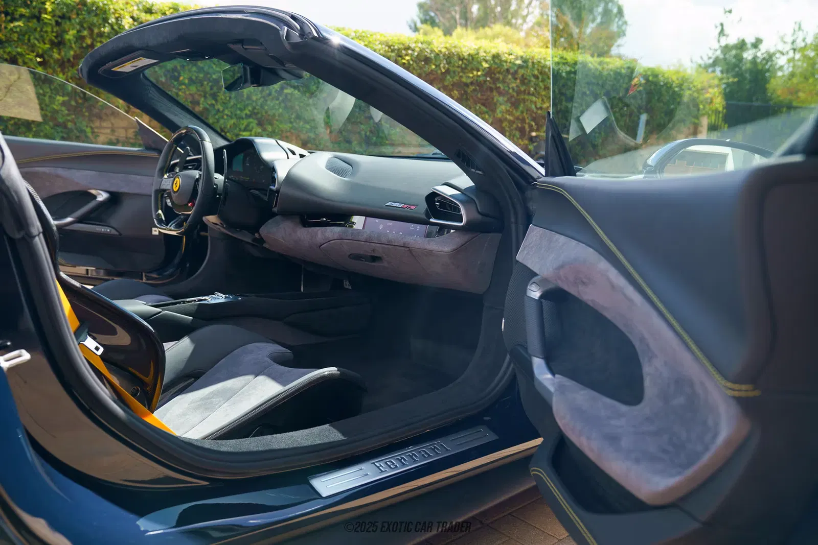 2025 Ferrari 296 GTS