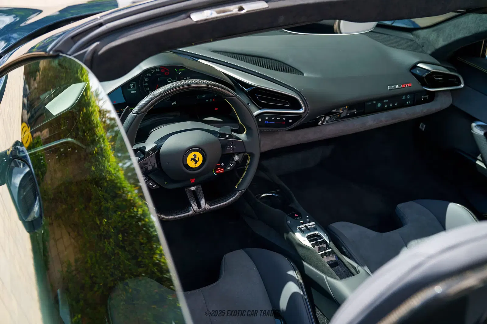 2025 Ferrari 296 GTS