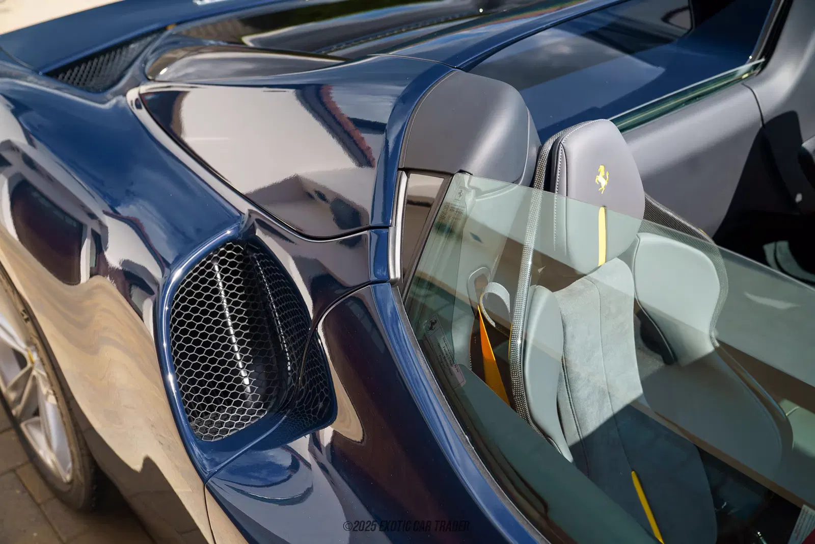2025 Ferrari 296 GTS