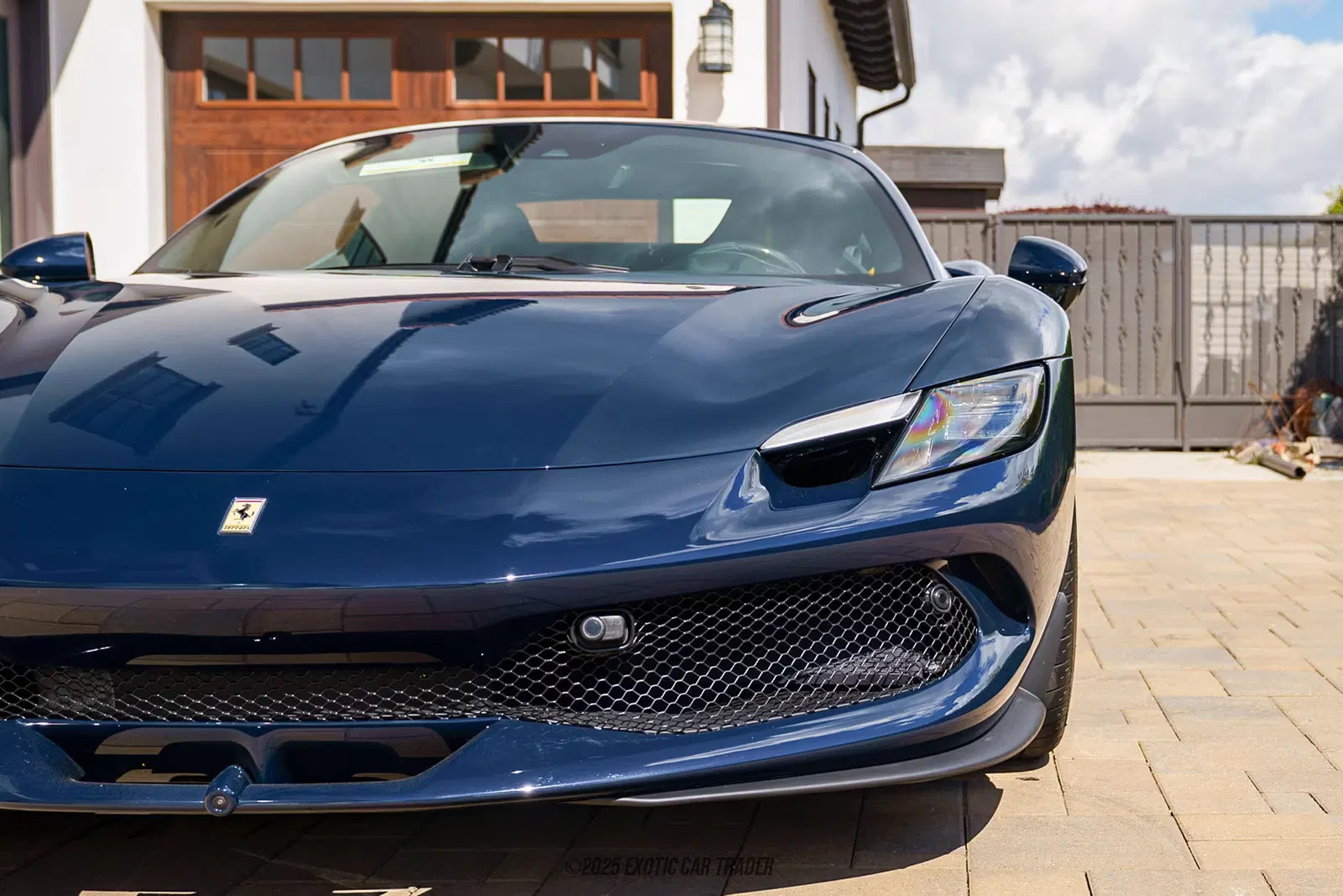 2025 Ferrari 296 GTS
