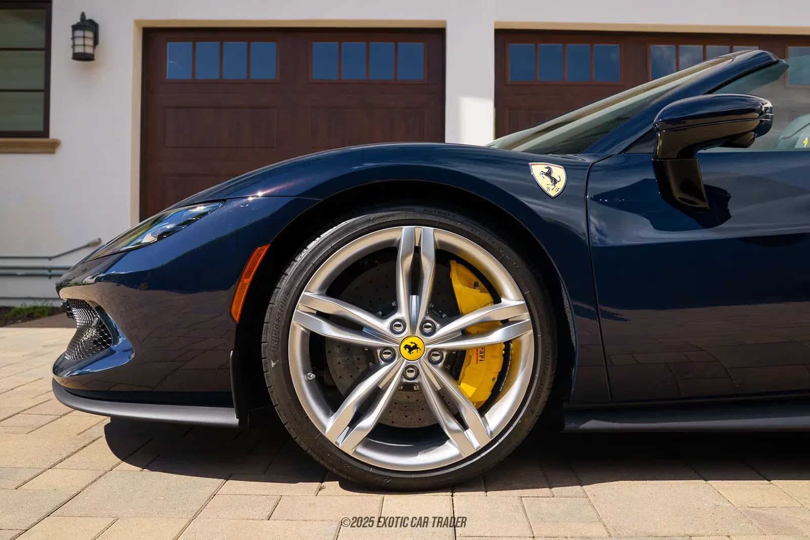 2025 Ferrari 296 GTS