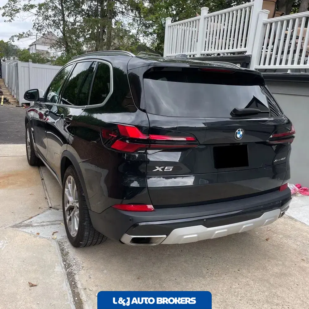 2024 BMW X5 XDrive40i