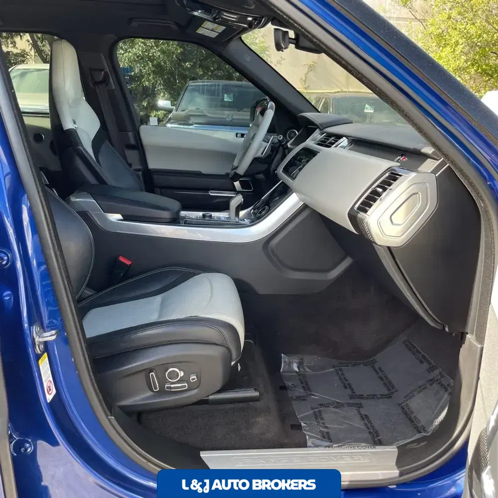 2020 Land Rover Range Rover Sport SVR