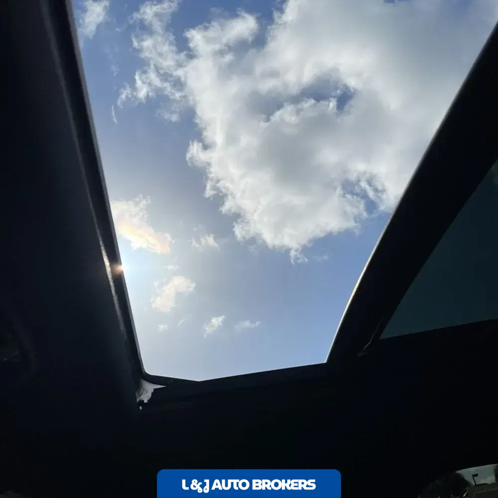 2020 Land Rover Range Rover Sport SVR