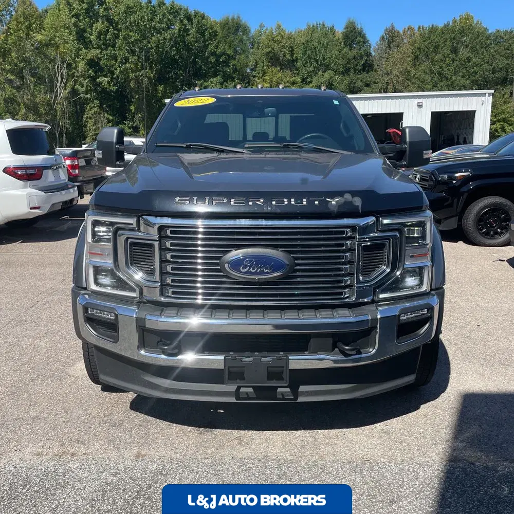 2022 Ford F-450 Super Duty Lariat