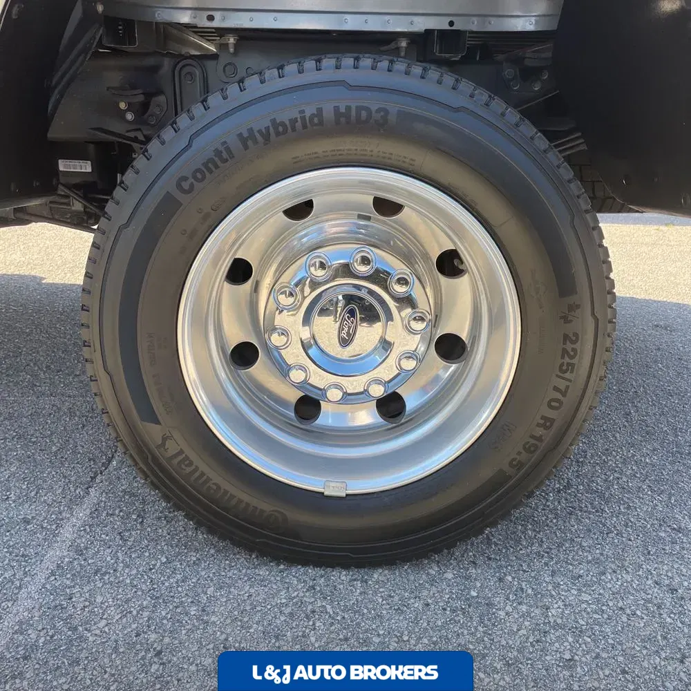 2022 Ford F-450 Super Duty Lariat