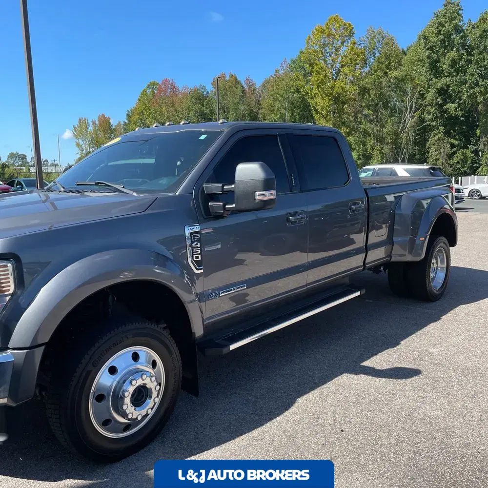 2022 Ford F-450 Super Duty Lariat